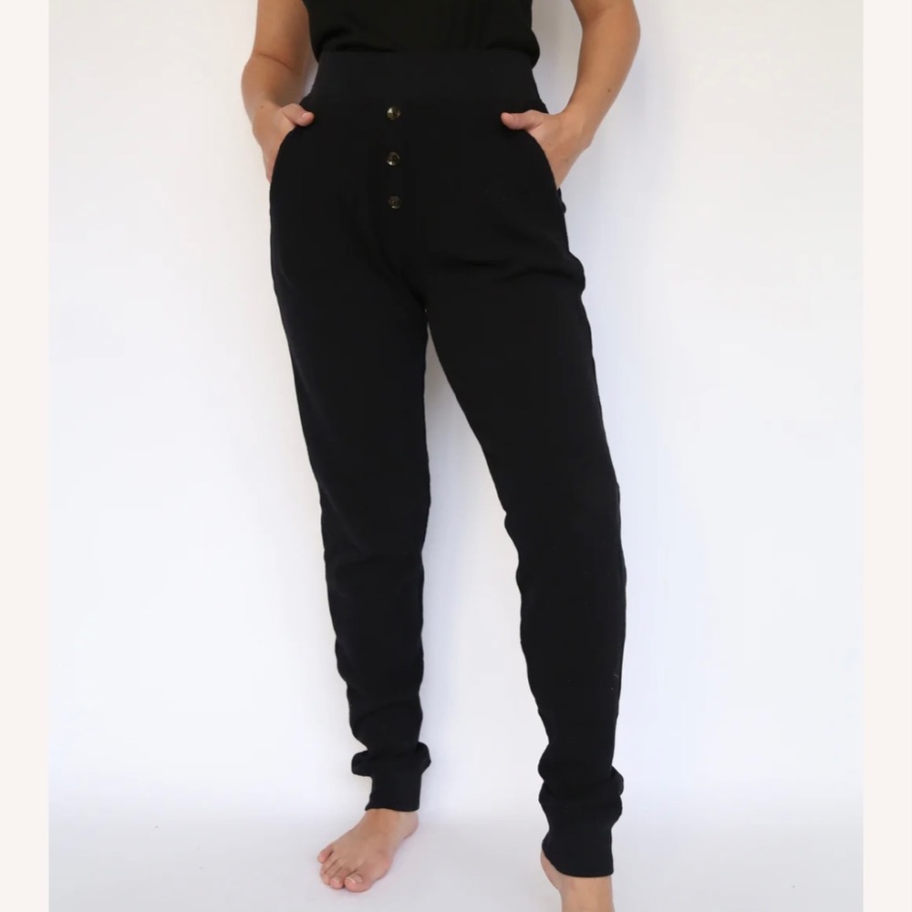 NWT Donni Thermal Henley Sweatpant Black